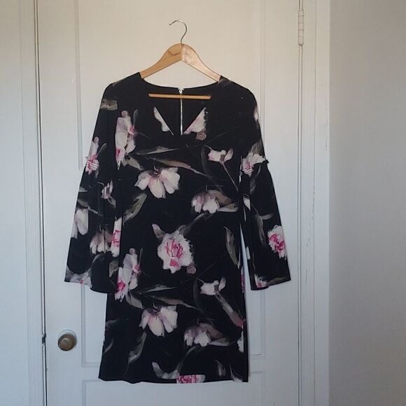 White House Black Market Long-Sleeve Floral Bell-Sleeve Shift Dress Size 0 - Picture 1 of 11